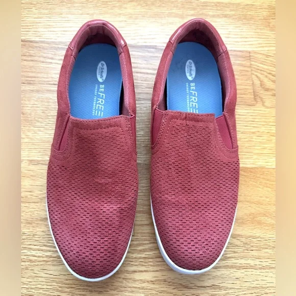 Dr. Scholl's Madison Sneaker, Size 9, Fuchsia Pink - Picture 5 of 5